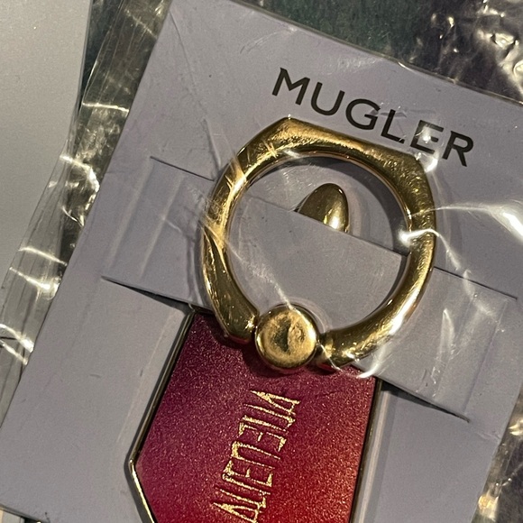 Mugler Red and Gold Key Holder - Picture 3 of 3